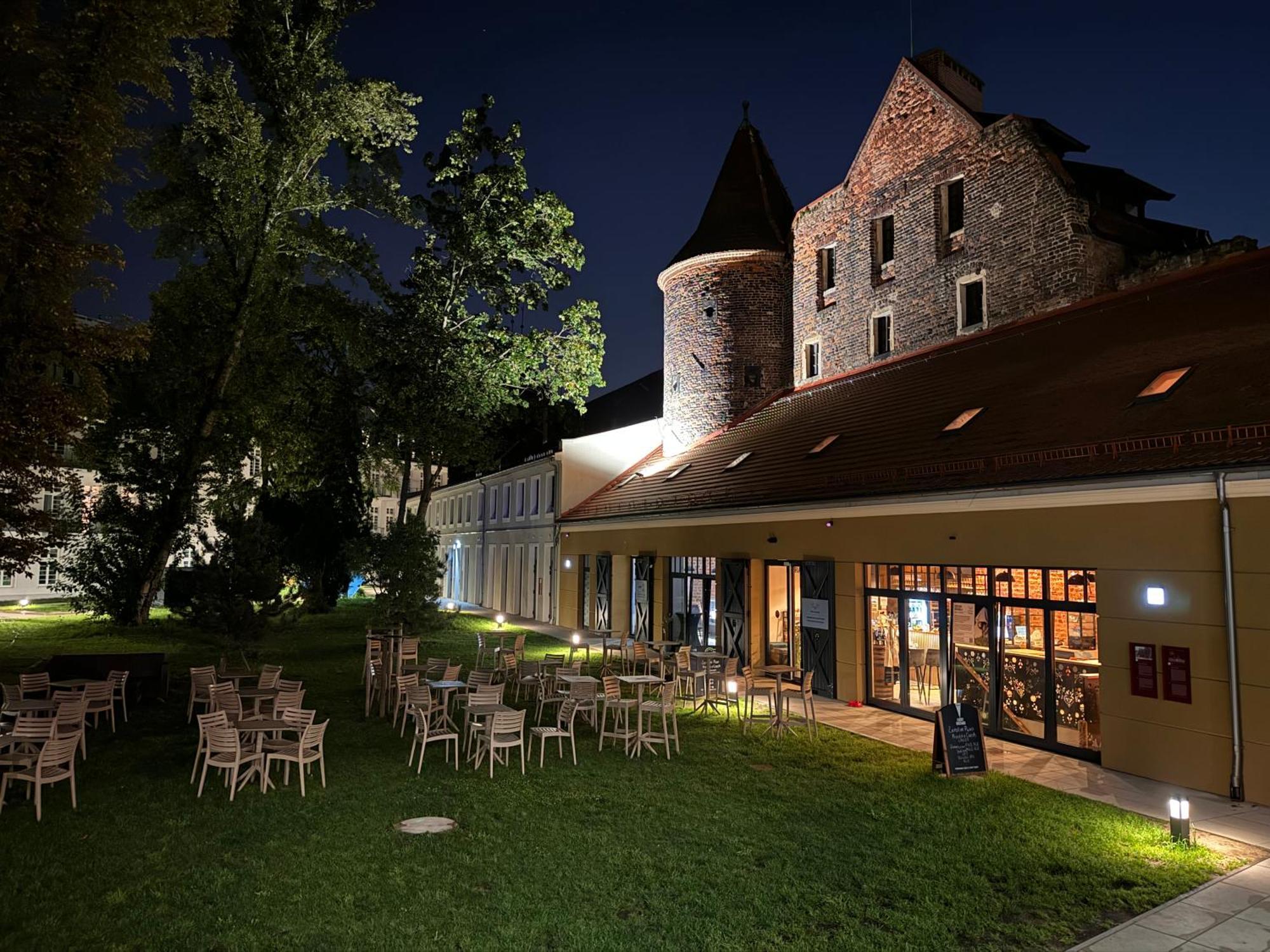 Apartament Przy Bulwarze Breslavia Exterior foto